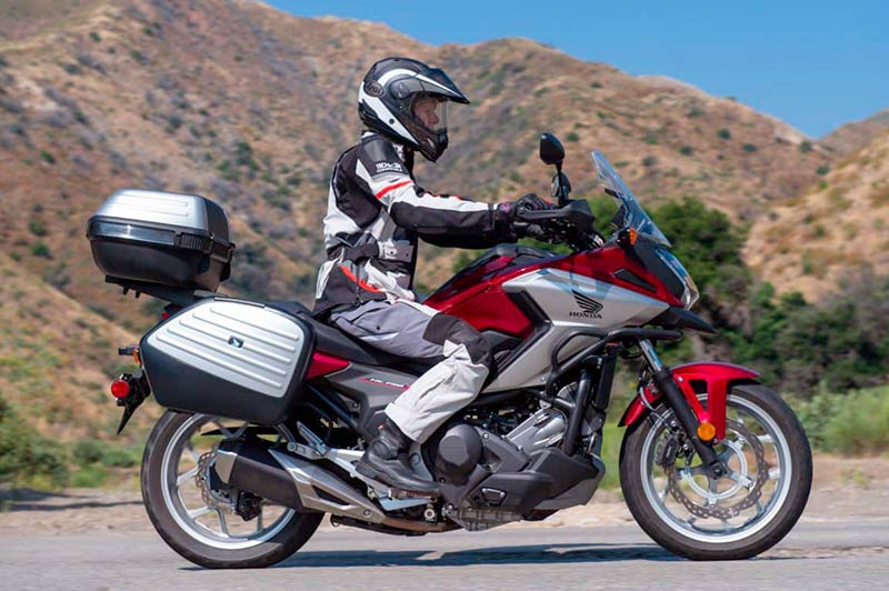 ¿Cansado de la ciudad? | Con estas motocicletas no querrás andar en el pavimento