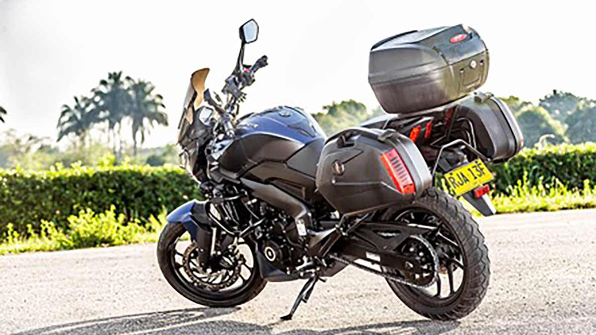 Como-convertir-una-moto-de-calle-en-toda-una-SUV-Dominar-250