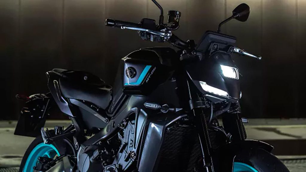 Atencion-Nuevas-MT-09-y-MT-09-SP-Yamaha-se-apodera-del-segmento-Hyper-Naked-10