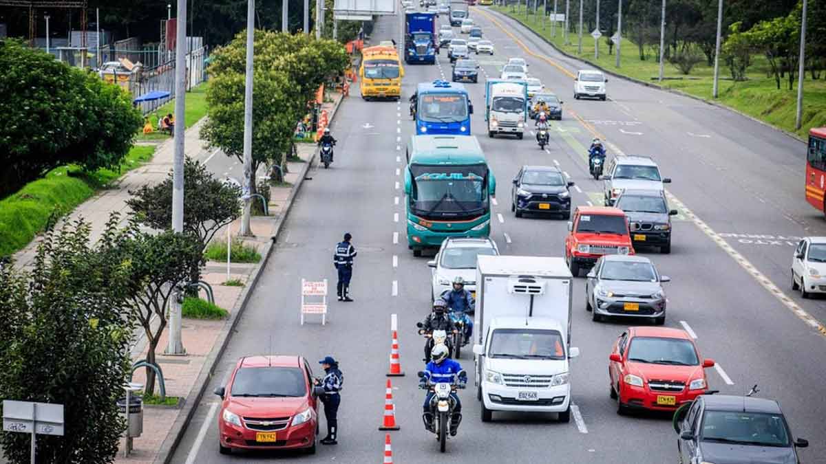 Ojo-con-la-multa-Este-es-el-Pico-y-Placa-Regional-para-Bogota-este-13-de-noviembre