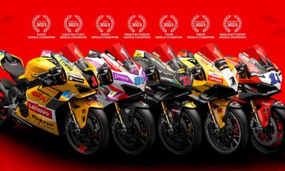 Ducati-Panigale-Racing-&-World-Champion-Replica-2023-Edicion-Limitada-5-regalos-para-Navidad-Con-cual-se-queda